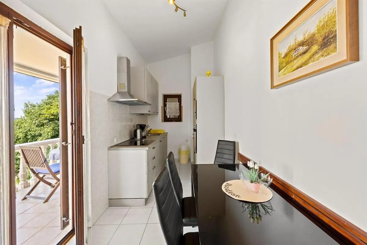 Stylish Sea View 2 Bedroom Apartment With Terrace Μεντουλίν 0*,  Κροατία